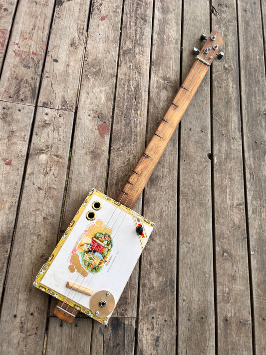 'Romeo' Fretless CBG with Pickup